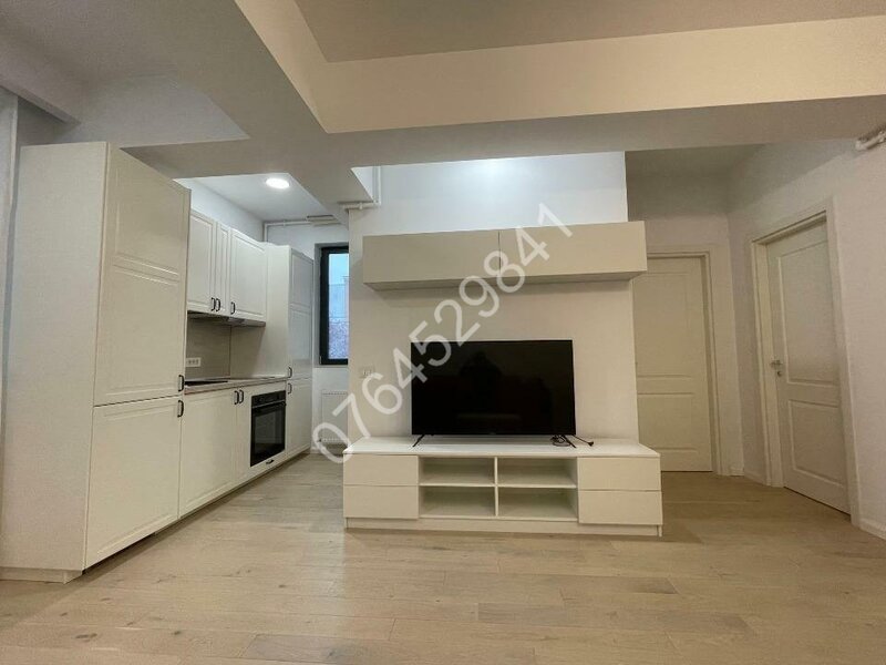 Nordulu, Herastrau, Str. Barajul Arges, totul nou, loc parcare inclus.